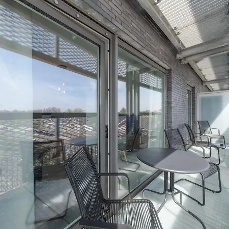 شقة Railway To The With Balcony By Interhome