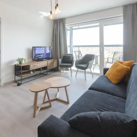 Railway To The With Balcony By Interhome شقة بلانكنبرخ